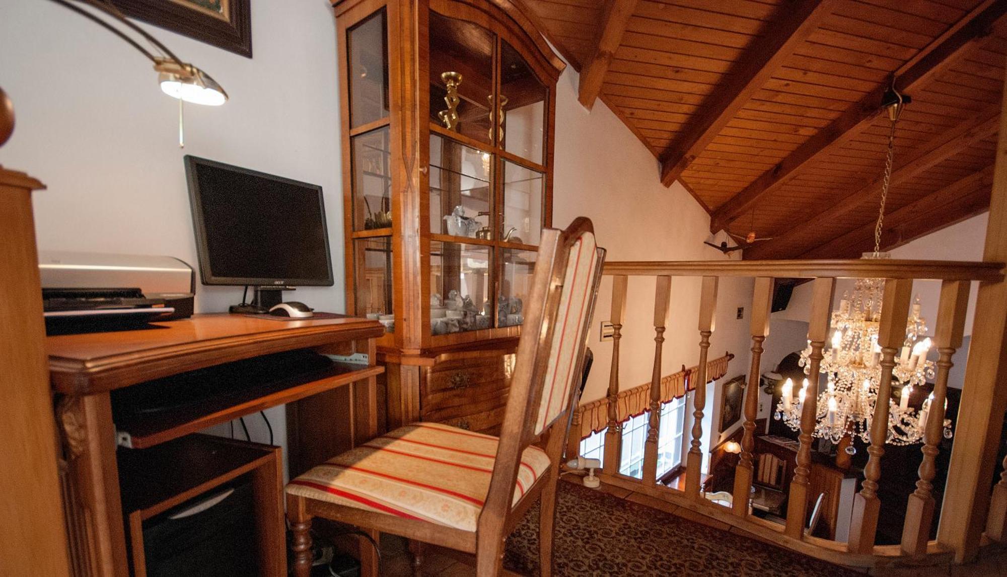 Panoramic Castle Suite With Free Private Parking Bratislava Exterior photo